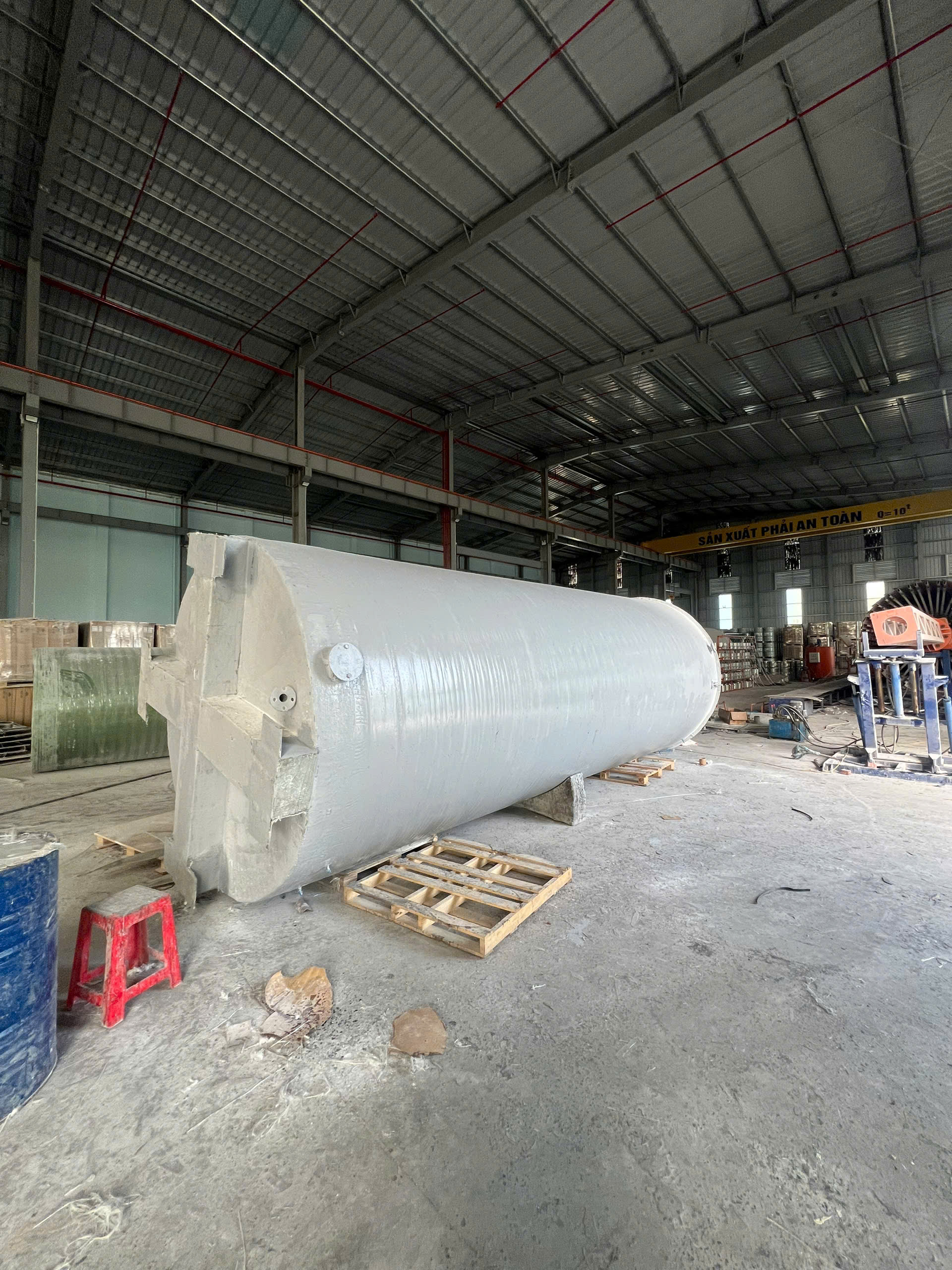 Hoàn thiện bồn chứa hóa chất